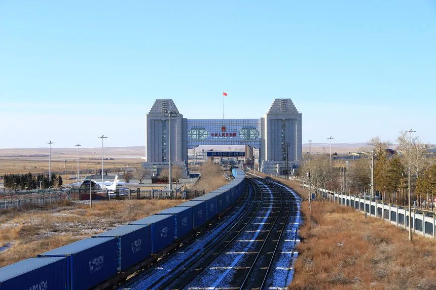 Железнодорожный порт Маньчжурия занял первое место по объему движения поездов в Китае.